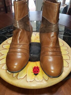 💘🖤EARTH ODYSSEY HEELED ANKLE BOOTS BOOTIES ALMOND LEATHER WITH BUCKLE 9.5/41